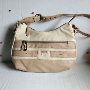 NWOT Stone Mountain Leather Adjustable Strap Bag